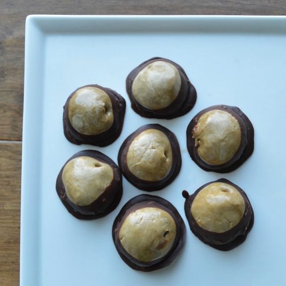Sunbutter Buckeyes 600x600 Sunbutter Buckeyes 600x600